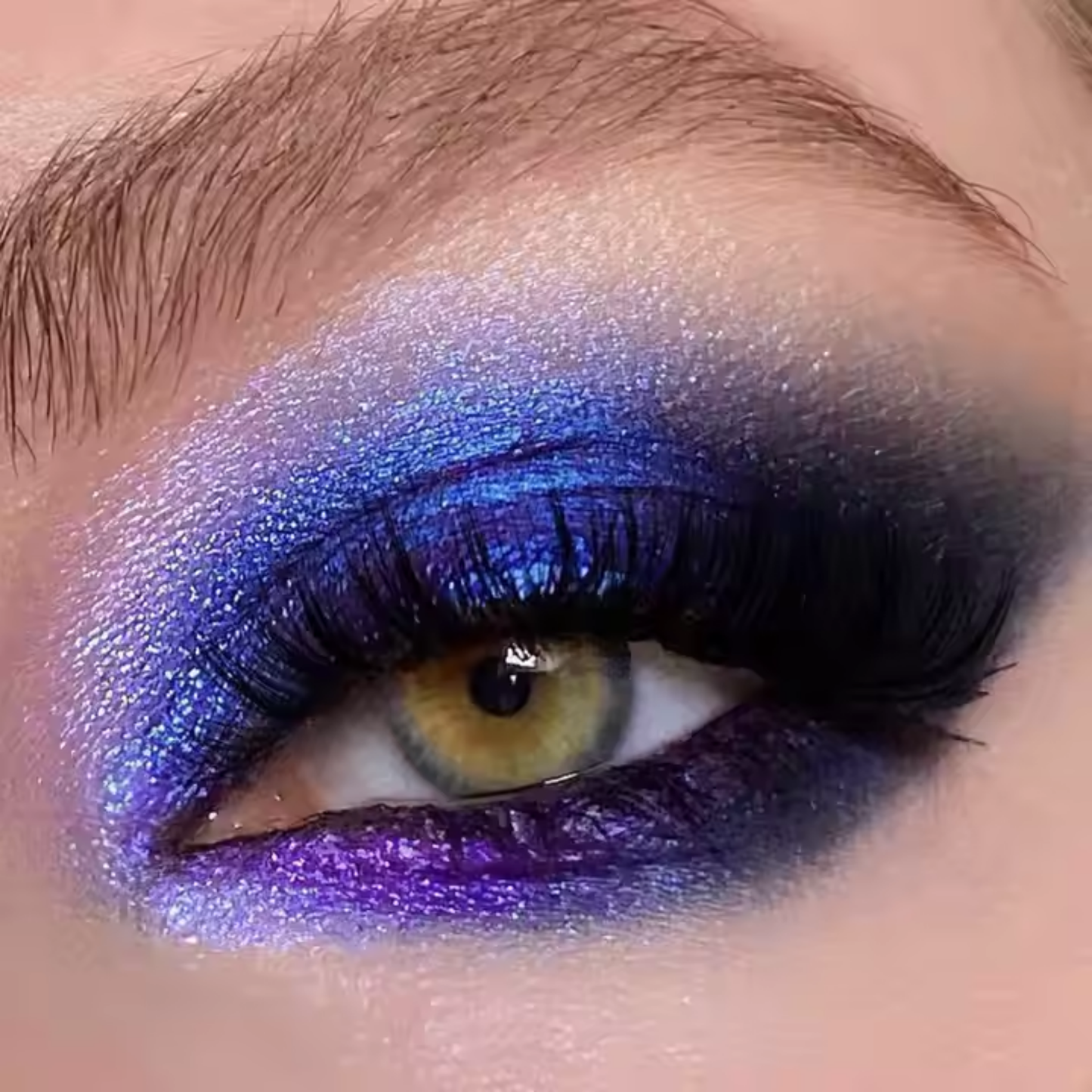 Chameleon Glitter Eyeshadow - Alchemy Beauty